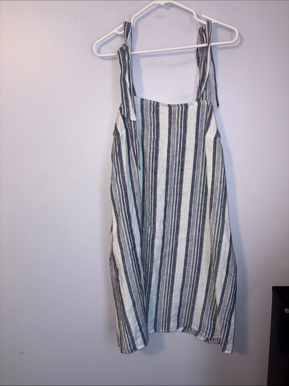 Crown and Ivy Blue White Striped Sleeveless Linen Mini Dress size M